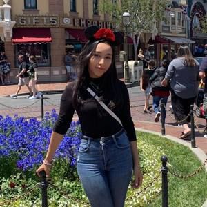 Meet your Posher, Gisell